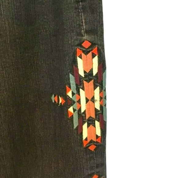BDG Urban Outfitters Jeans Black Wash Cigarette Ankle Aztec Embroidered Size 25 - Picture 8 of 8
